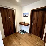 Matterhorn View 2 Bedroom * 체르마트